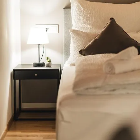 Alpstay Kuhstadl - 3 Bedrooms - Ski-in & Ski-out * Bad Kleinkirchheim