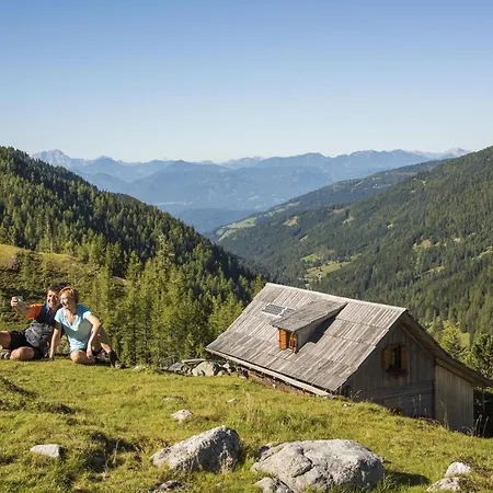 Alpstay Nockalmbahn * Бад-Кляйнкірхгайм